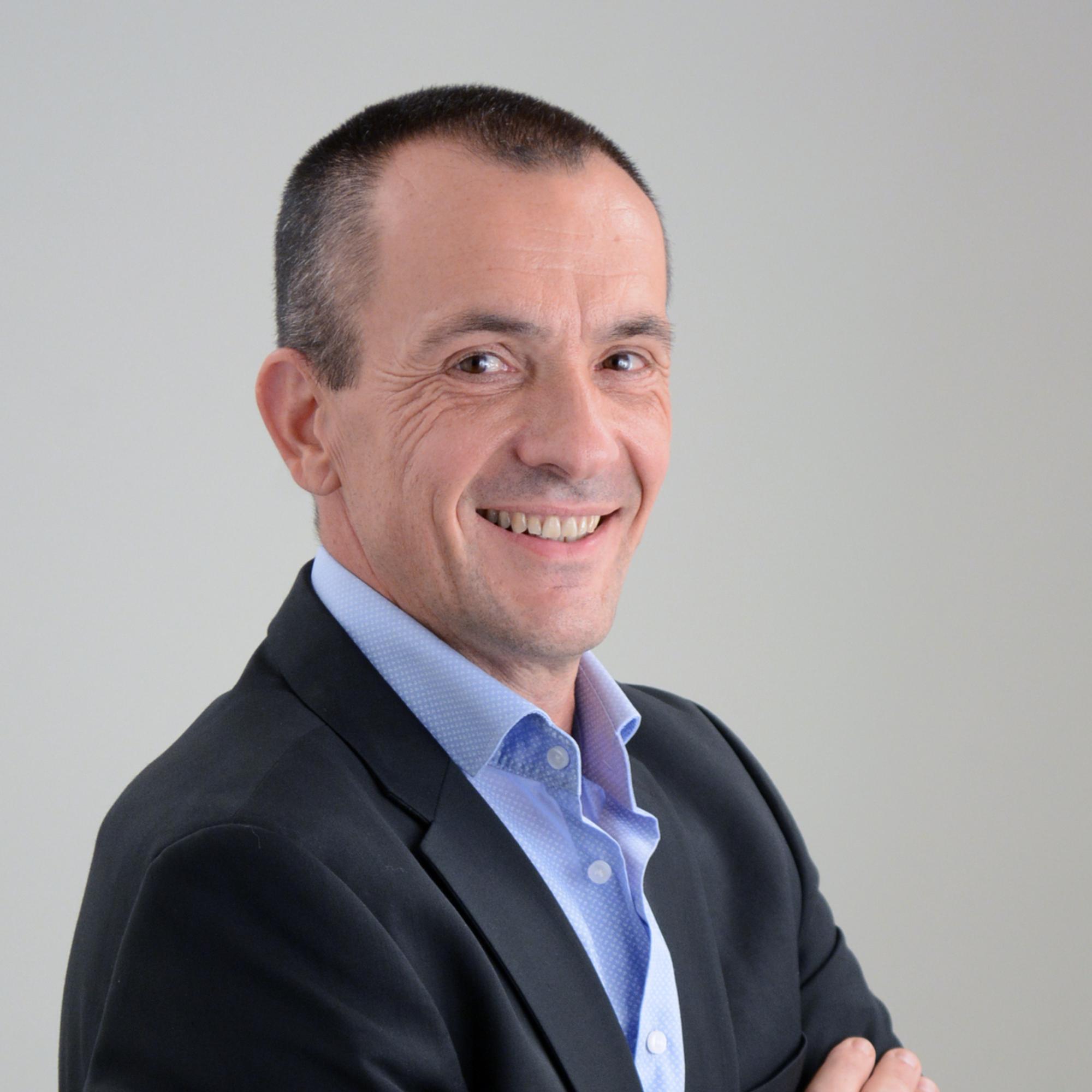 Portrait de Christophe LAGARDE, spécialiste en ventre de boulangerie et fond de commerces en Occitanie